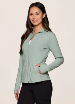 Studio Daily Super Soft Mock Neck Jacket -Rbx Active Wear Shop 0521c20e 5bd3 490d ac18 3a8aa4449541