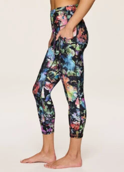 Blooming For You Super Soft Capri -Rbx Active Wear Shop 17ae5516 7df7 4b6e b412 d5aebbc7641c