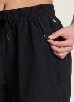 Seaside Walking Short -Rbx Active Wear Shop 2d05fc7d caa9 488c acfe 05581f398552