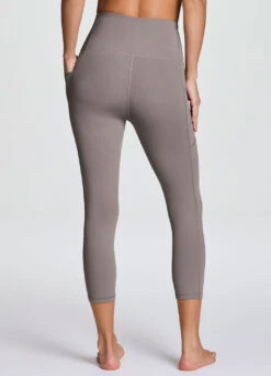 Tech Flex Ultra Hold Capri -Rbx Active Wear Shop 364e0dae 9241 4c1d ad36 2057d8fa8a8d