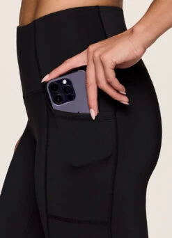 Tech Flex Ultra Hold Capri -Rbx Active Wear Shop 3b827c1b 07b9 4769 aa0a c639cf5ffc1d