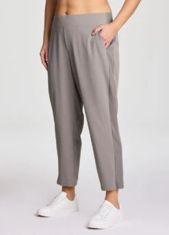 Plus Everyday Ribbed Ankle Pant -Rbx Active Wear Shop 5e1a2918 24a0 4aaf abdf 64bf09c98f6b