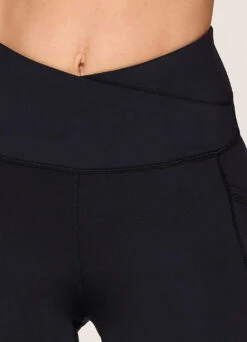 Crossover Ultra Hold Capri -Rbx Active Wear Shop 6a12a32d 9f23 49ed 9595 2179423b155c