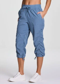 Lumen Lightweight Capri Pant -Rbx Active Wear Shop 950009ee cb27 4887 84e4 373a66adeb78