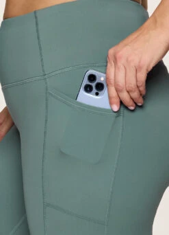 Plus Tech Flex Ultra Hold Capri -Rbx Active Wear Shop 9975bde8 354e 45b5 a9d1 1b3dcf3f5d25