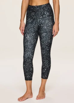 Scratch That Ultra Hold Capri -Rbx Active Wear Shop a5758b6d 4a6f 4930 b4e7 60e398f84804