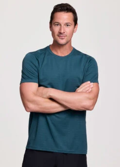 Prime Shadow Stripe Tee -Rbx Active Wear Shop a85367cb 43a7 44c8 b357 0886bc83682e