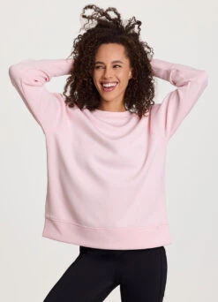 LuxeSoft Crewneck Tunic -Rbx Active Wear Shop cc01a8f9 664f 4d00 8c43 8e31c8dcf1e9