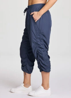 Plus Lumen Lightweight Capri Pant -Rbx Active Wear Shop cda17a66 4247 40fa 81a7 1a897934765e