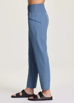 Jet Setter Ankle Pant -Rbx Active Wear Shop d559ed48 4630 48aa 8072 3309f4d82bcb