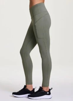 Fleece Lined Zip Pocket Legging -Rbx Active Wear Shop dbc5bf38 c8b1 46df 8fcd c946458b3f02