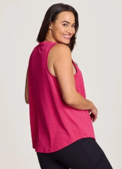 Plus Go With It Bubble Tank -Rbx Active Wear Shop f3fdfe4a a15b 4b25 81c4 c455d34afb2e